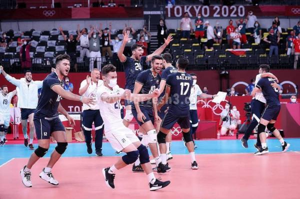 تیم ملی والیبال ایران در نخستین بازی خود در المپیک توکیو مقابل لهستان به پیروزی رسید