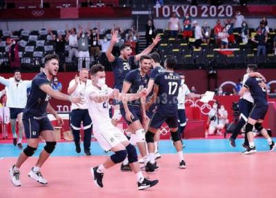 تیم ملی والیبال ایران در نخستین بازی خود در المپیک توکیو مقابل لهستان به پیروزی رسید