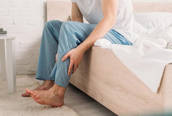 علائم سندروم پای بی قرار چیست؟