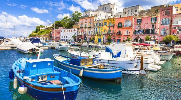 برترین جزایر کوچک ایتالیایی برای سفری بهاری