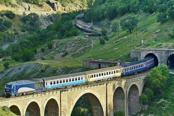 فروش آنلاین بلیت قطارهای تابستانی از یکشنبه 28 خرداد ماه