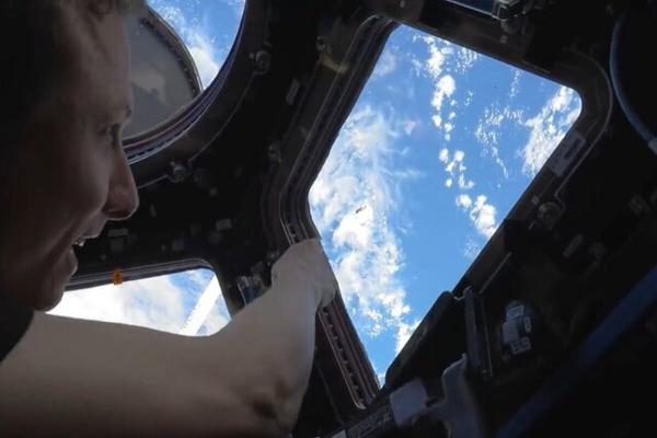 ویدئویی از بیرون انداختن زباله های ایستگاه فضایی بین المللی